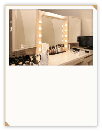 女優ドレッサー